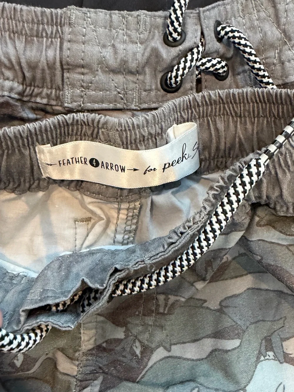 Kids Black Shark Rash Guard Set Gray Camo Swim Shorts feature 4 arrow for Peek